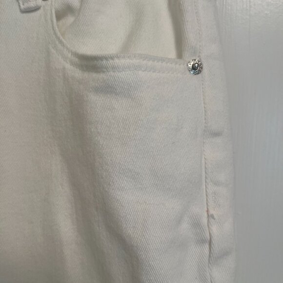 LEVI STRAUSS Signature Mid Rise Capris Sz 8 - Picture 6 of 7